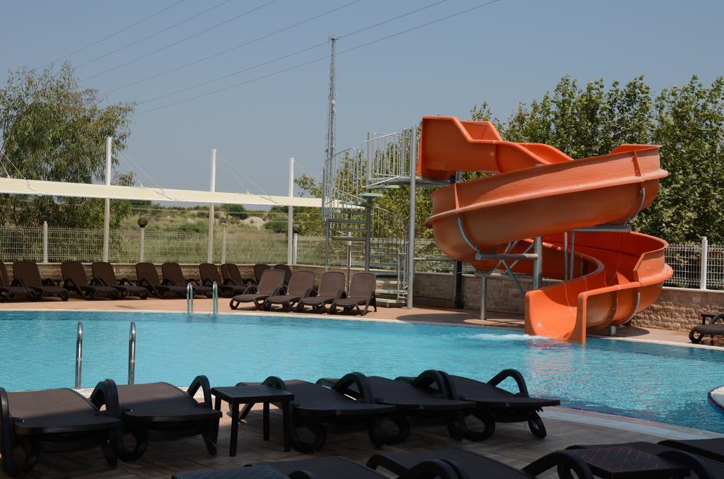Holiday City Hotel (Adults Only) Side Eksteriør billede