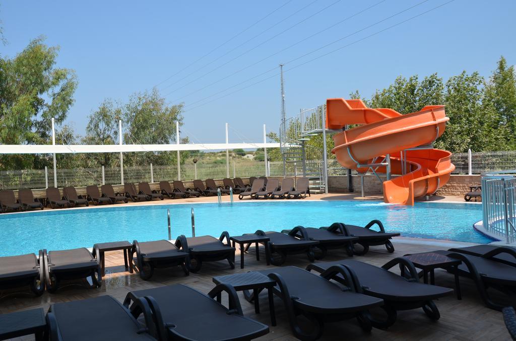 Holiday City Hotel (Adults Only) Side Eksteriør billede