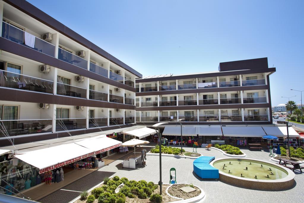 Holiday City Hotel (Adults Only) Side Eksteriør billede